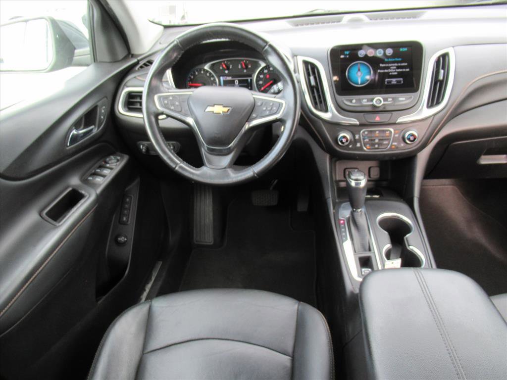 Used 2018 Chevrolet Equinox Premier image 12
