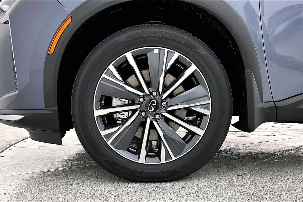 New 2027 INFINITI QX60 Luxe w/ Cargo Package FWD image 32