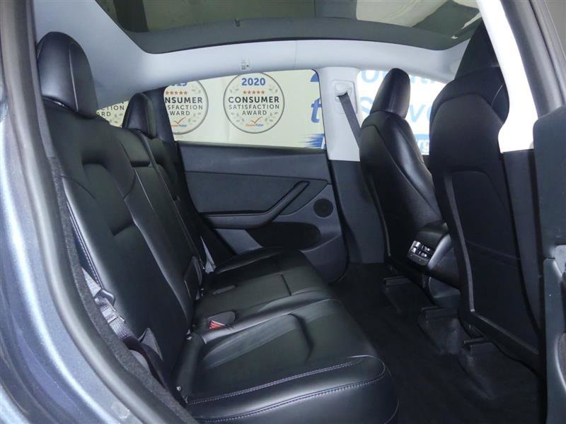 Used 2023 Tesla Model Y AWD image 20