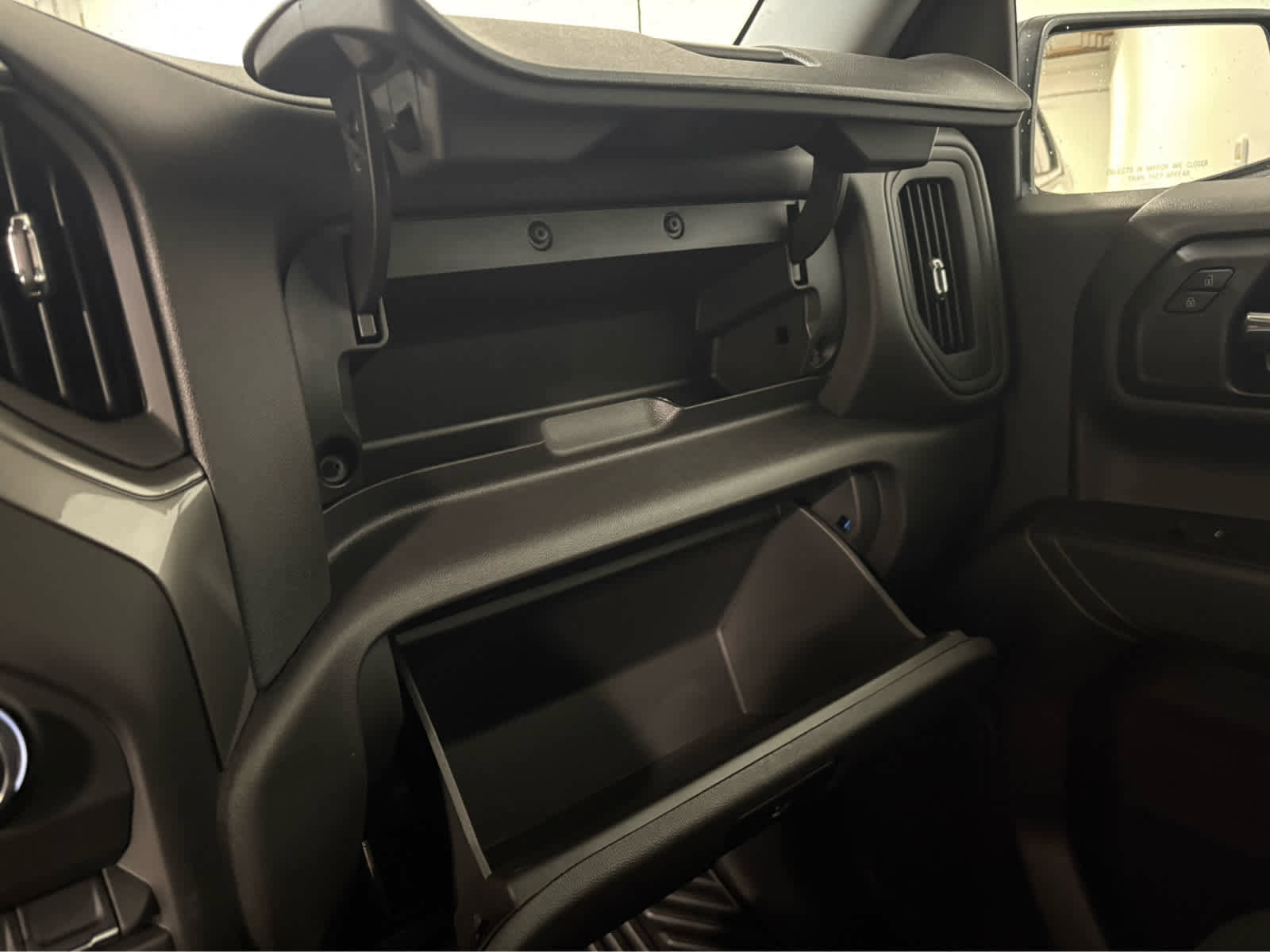 Certified 2025 Chevrolet Silverado 1500 Custom Trail Boss image 25