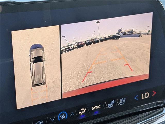 New 2026 Chevrolet Traverse High Country FWD image 11