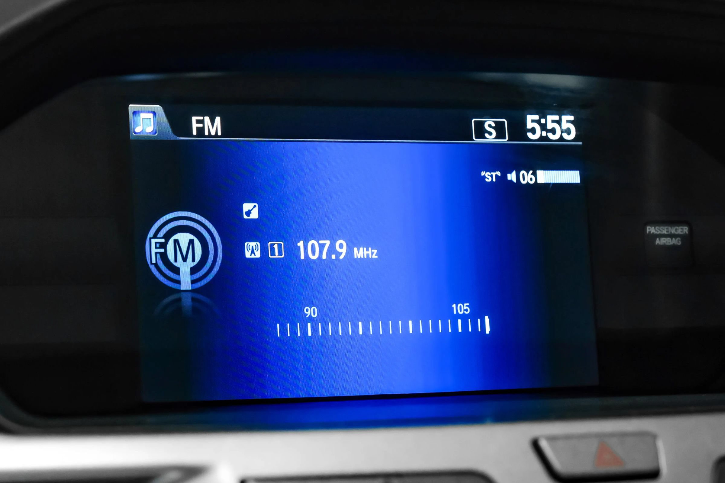 Used 2017 Honda Odyssey EX-L image 27
