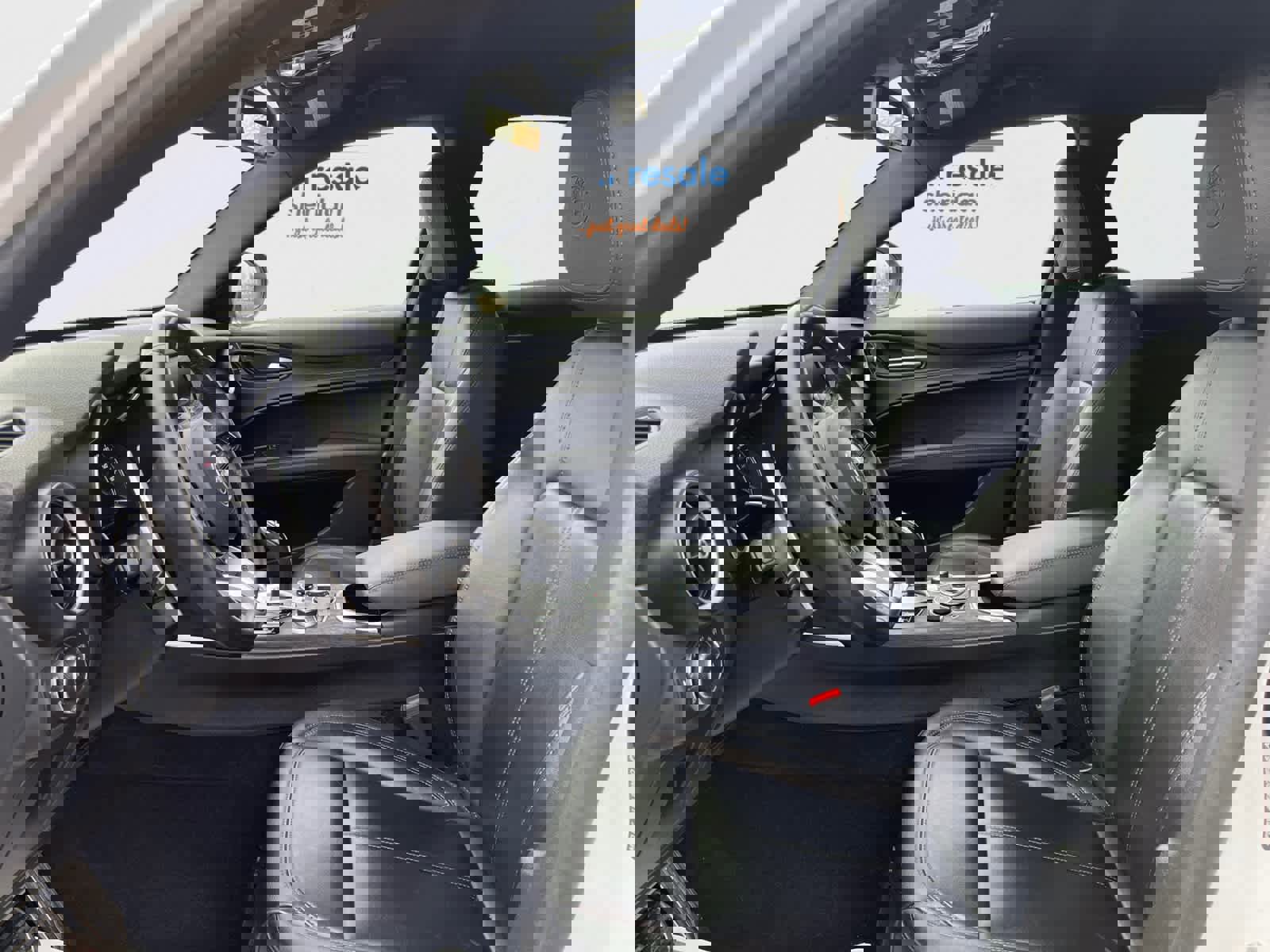 Used 2023 Alfa Romeo Stelvio Sprint AWD/4WD image 10