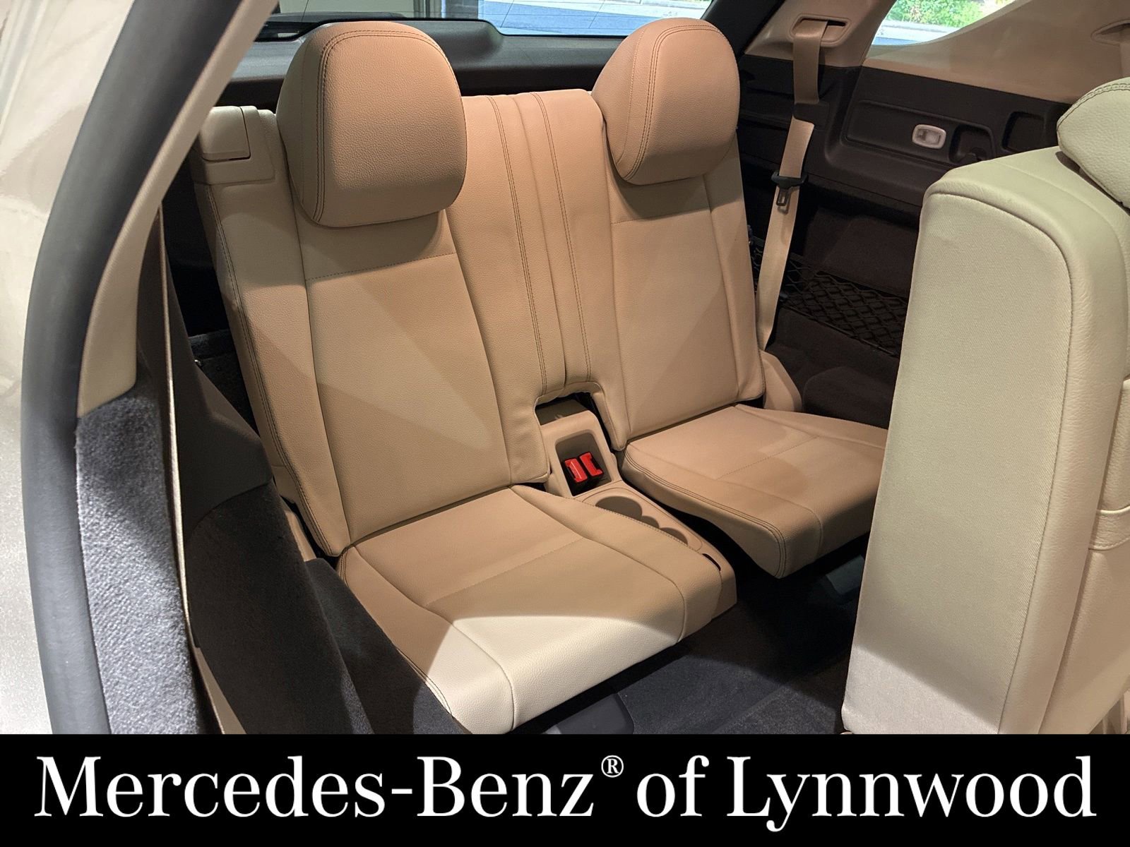 Used 2020 Mercedes-Benz GLE 350 4MATIC image 29