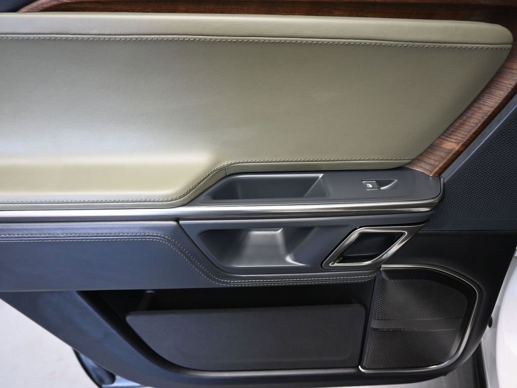 Used 2023 Rivian R1S Launch Edition image 24