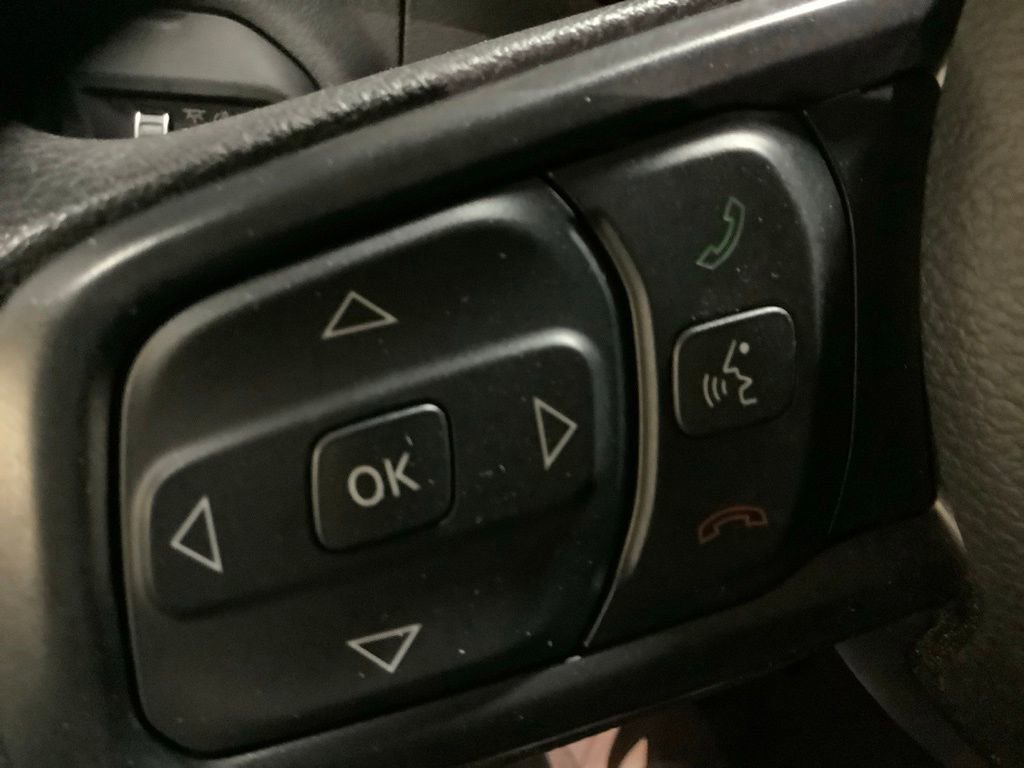 Used 2021 Jeep Wrangler Sport AWD/4WD image 18