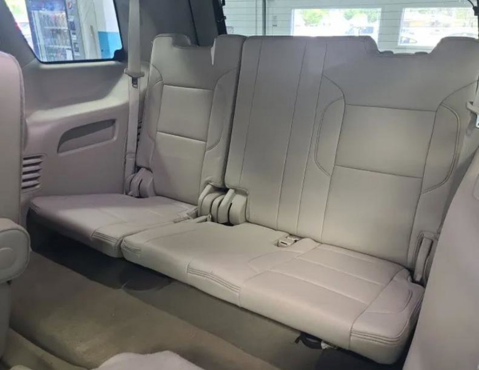 Used 2018 GMC Yukon Denali w/ Denali Ultimate Package AWD/4WD image 16