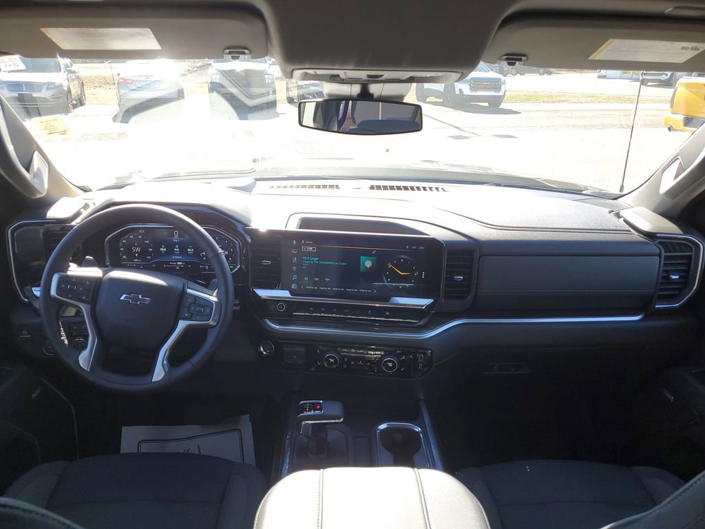 Used 2025 Chevrolet Silverado 1500 RST w/ Convenience Package II AWD/4WD image 29