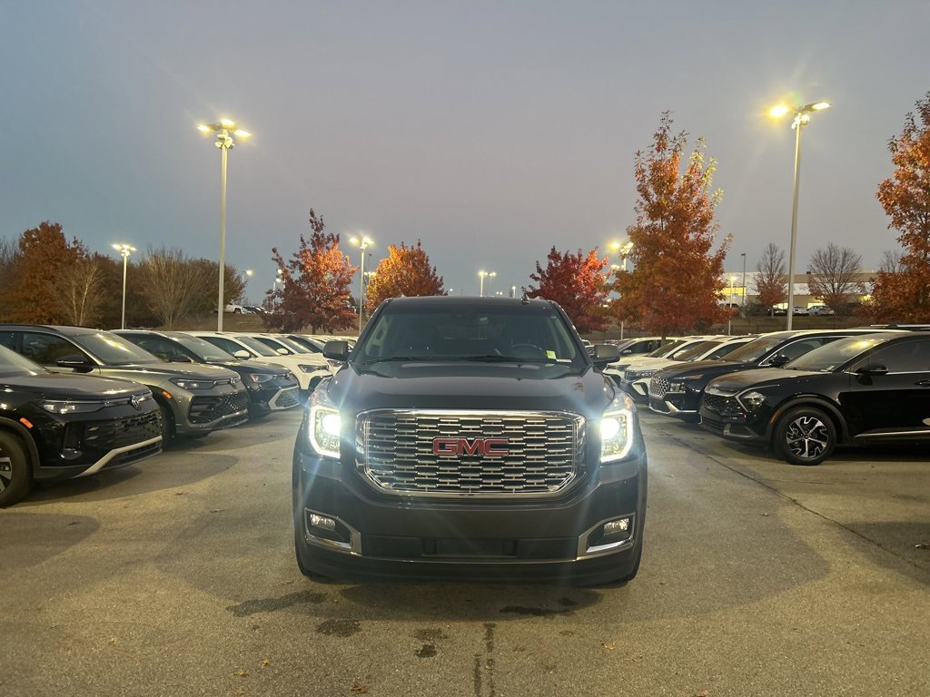 Used 2019 GMC Yukon Denali w/ Denali Ultimate Package image 8