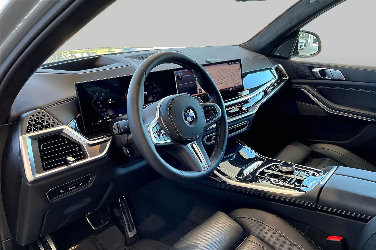 Used 2026 BMW X7 M60i AWD/4WD image 19
