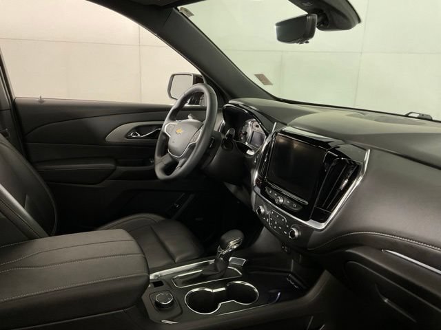 Used 2023 Chevrolet Traverse LT w/ LT Premium Package AWD/4WD image 36