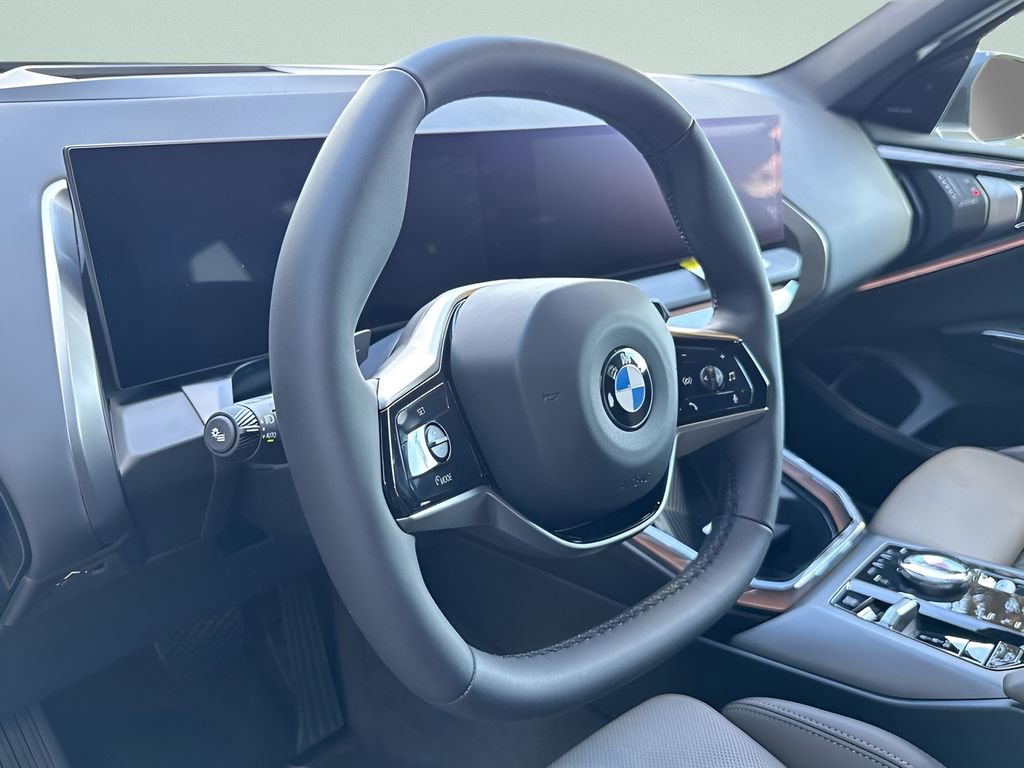 Certified 2026 BMW X3 xDrive30 w/ Premium Package image 18