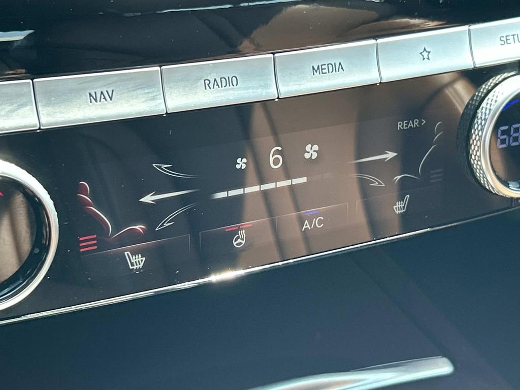 Used 2024 Genesis G80 2.5T image 28