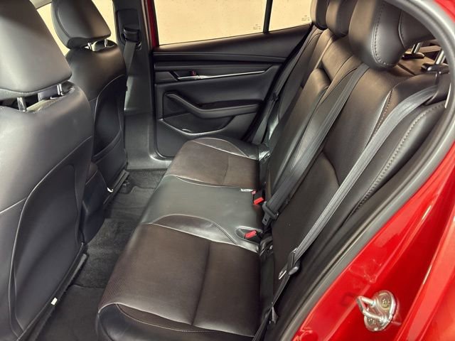 Used 2021 MAZDA MAZDA3 s FWD image 17
