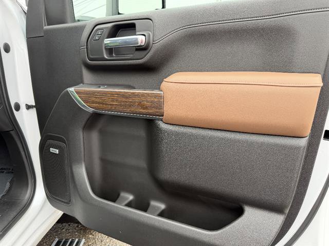 Used 2022 Chevrolet Silverado 3500 High Country image 21