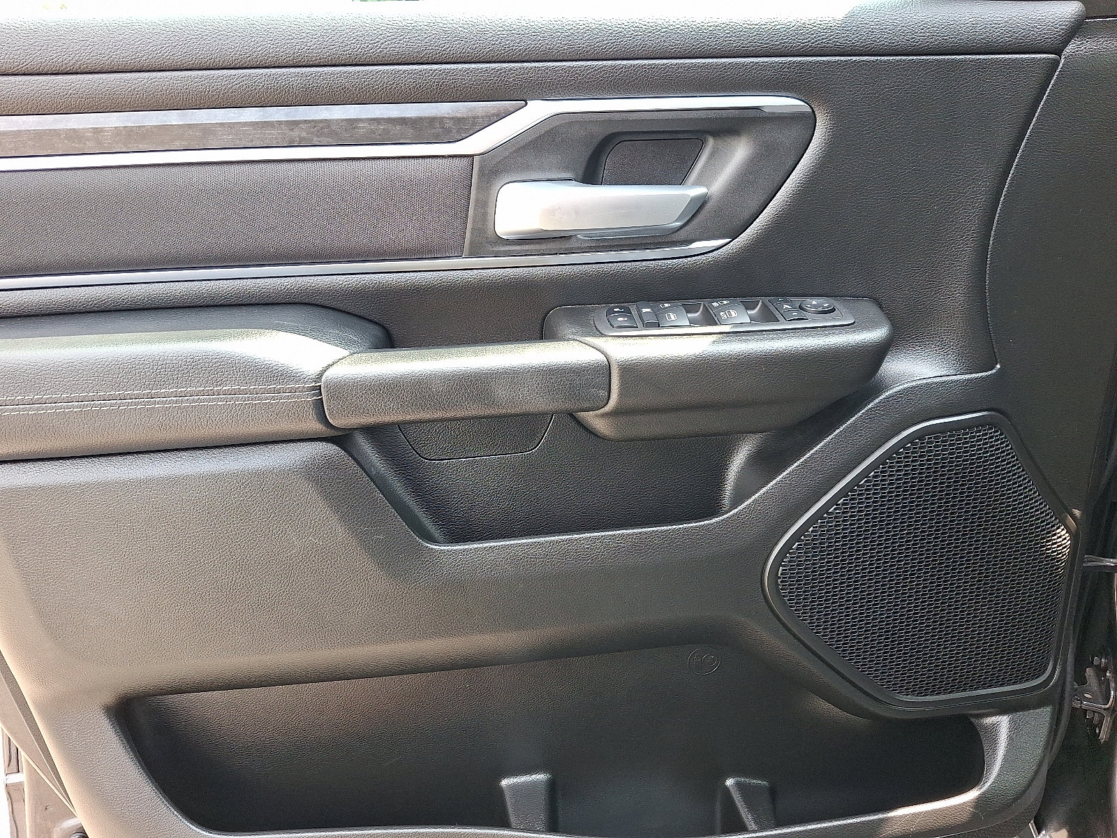 Certified 2024 RAM 1500 Big Horn AWD/4WD image 13