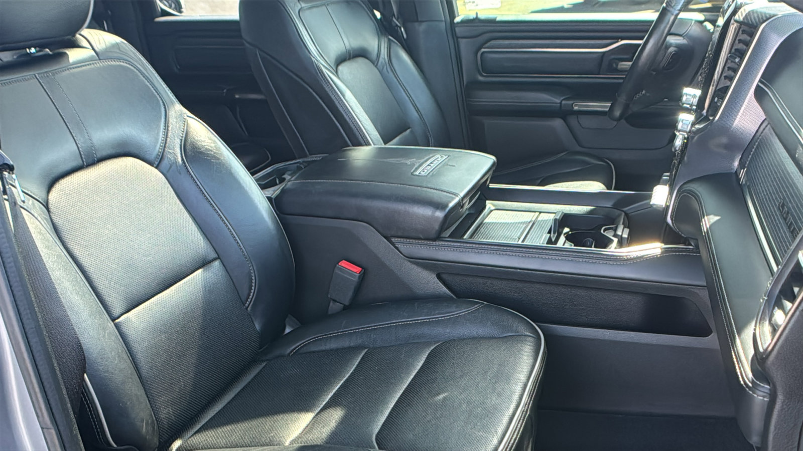 Used 2019 RAM 1500 Limited AWD/4WD image 17