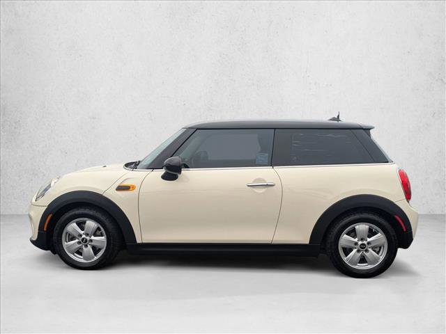 Used 2015 MINI Cooper 2-Door Hardtop image 9