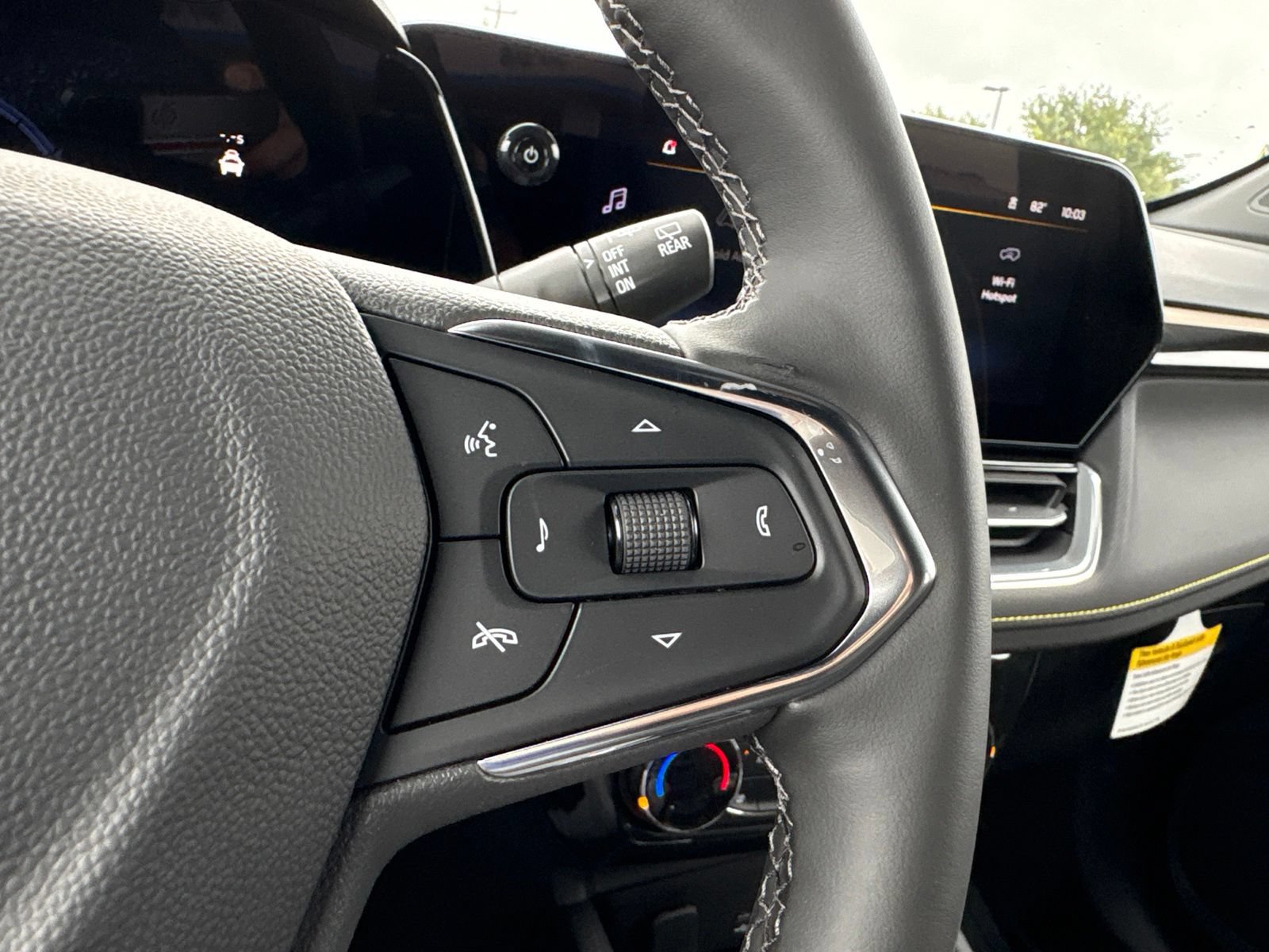 New 2026 Chevrolet TrailBlazer ACTIV w/ Driver Confidence Package FWD image 27