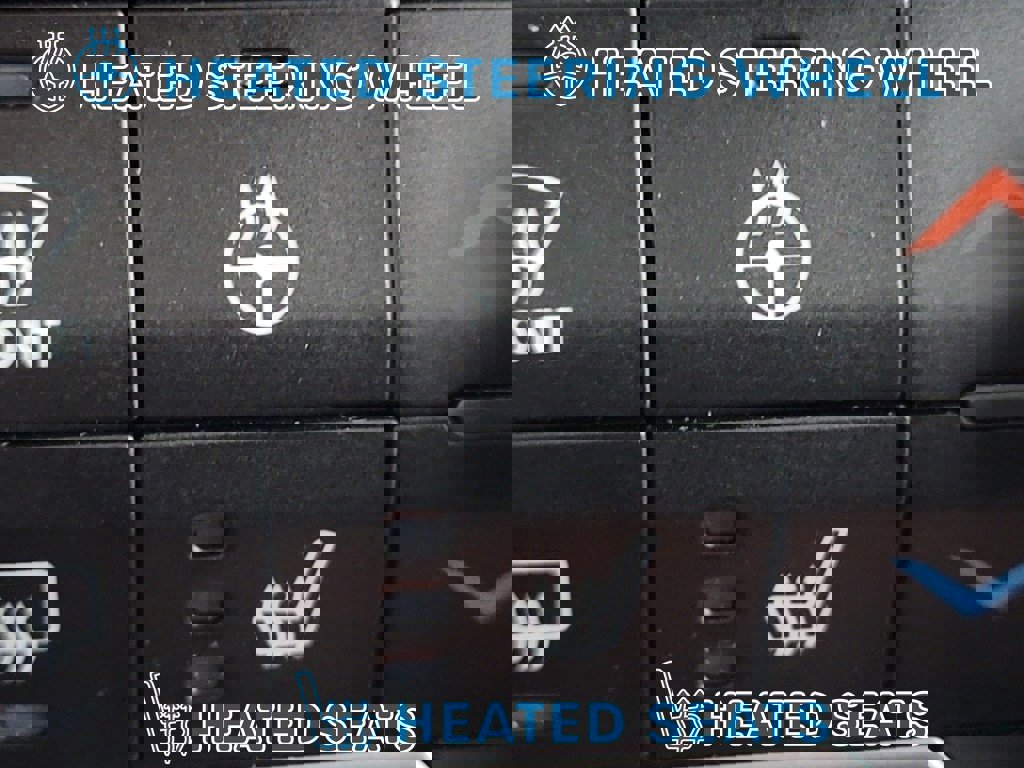 Used 2024 Jeep Wrangler Rubicon w/ Convenience Group AWD/4WD image 27