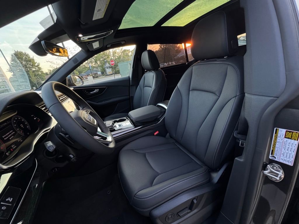 New 2025 Audi Q8 Premium Plus image 22