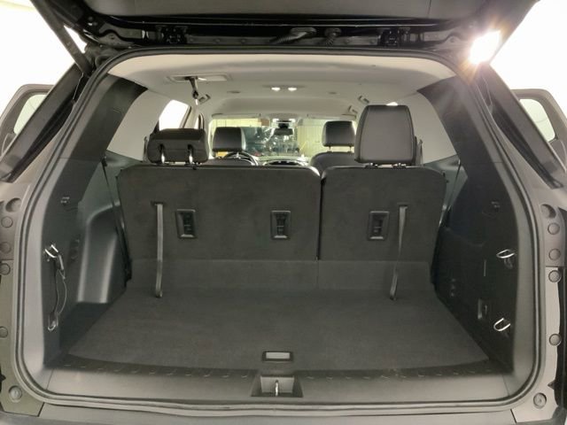 Used 2020 Chevrolet Traverse RS FWD image 38