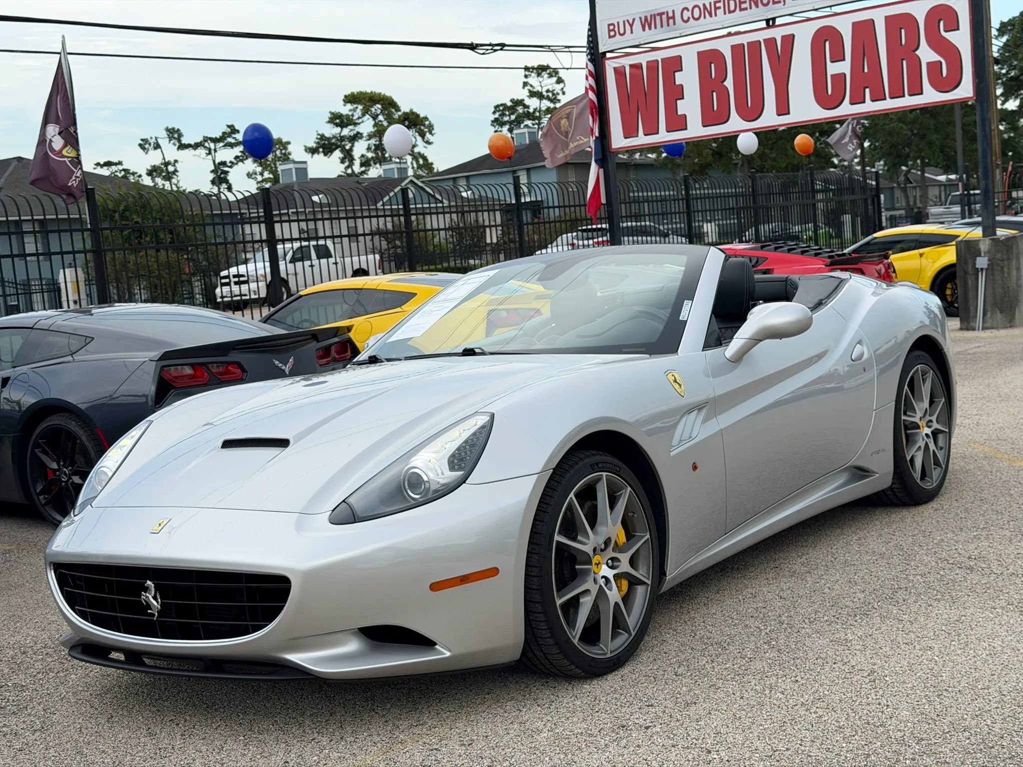 Used 2010 Ferrari California RWD image 6