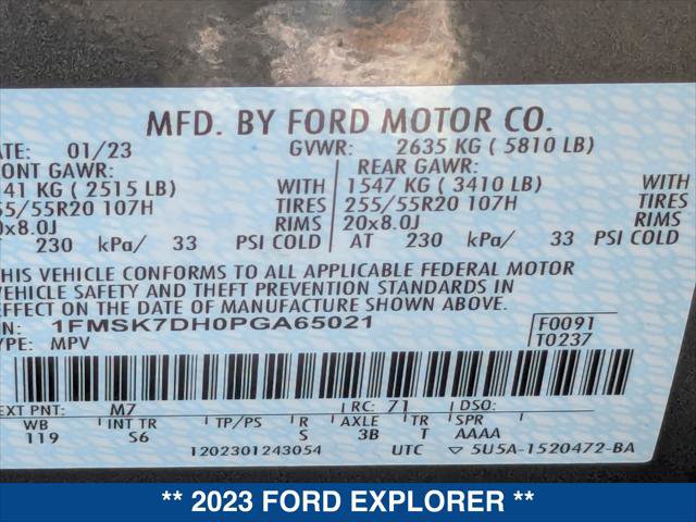 Certified 2023 Ford Explorer XLT w/ Equipment Group 202A RWD image 24
