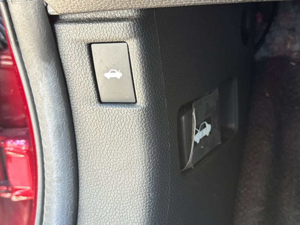 Used 2024 Honda Accord EX image 28