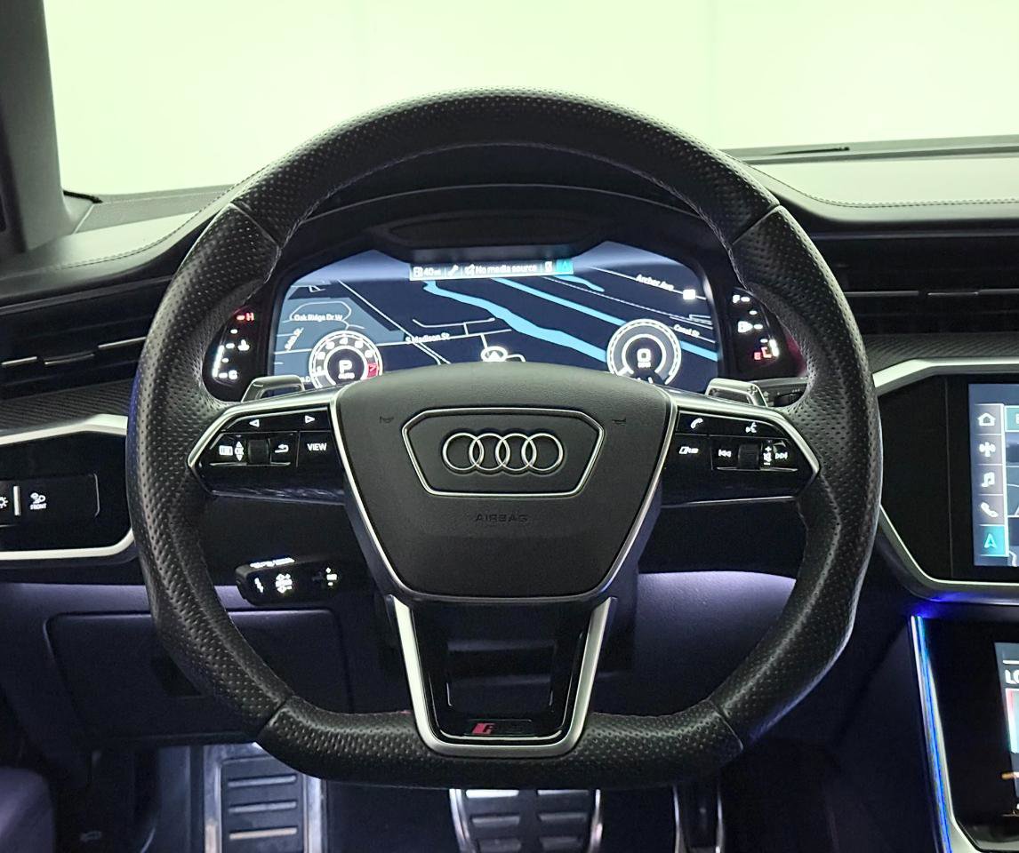 Used 2022 Audi RS 6 w/ Executive Package image 36