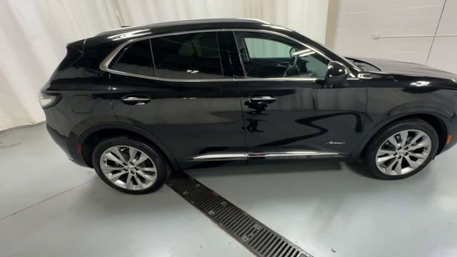 Used 2023 Buick Envision Avenir image 9