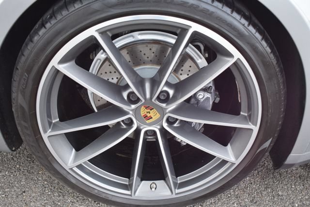 Used 2020 Porsche 911 Carrera w/ Premium Package RWD image 40