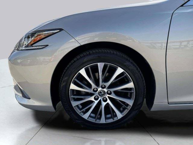 Used 2021 Lexus ES 250 w/ Premium Package AWD/4WD image 57