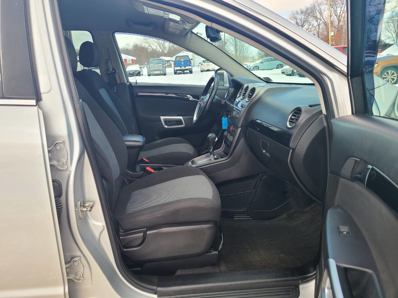 Used 2013 Chevrolet Captiva Sport LS image 9