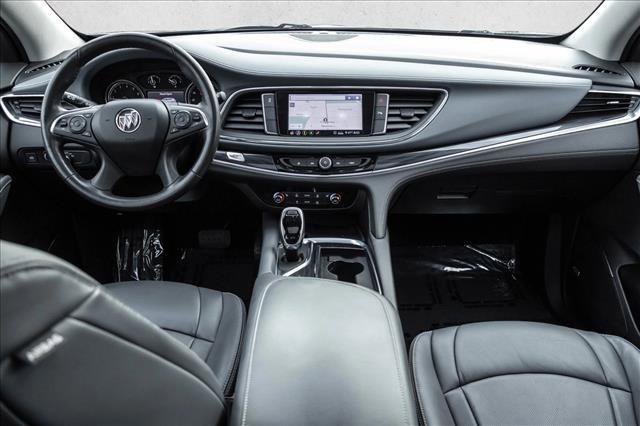 Used 2020 Buick Enclave Essence w/ Sport Touring Edition image 21