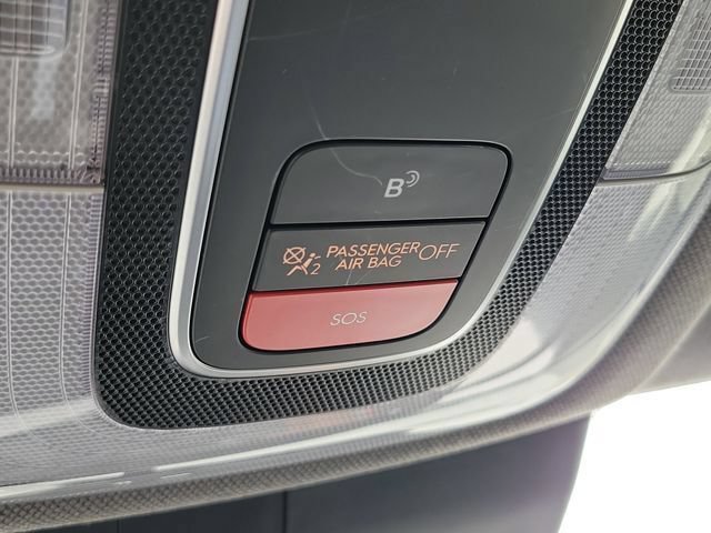 Certified 2024 Hyundai Elantra SEL FWD image 18