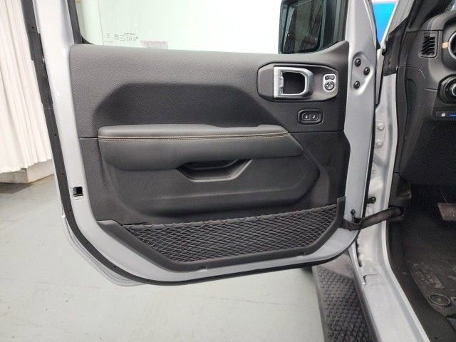 New 2024 Jeep Wrangler Unlimited Sahara AWD/4WD image 12