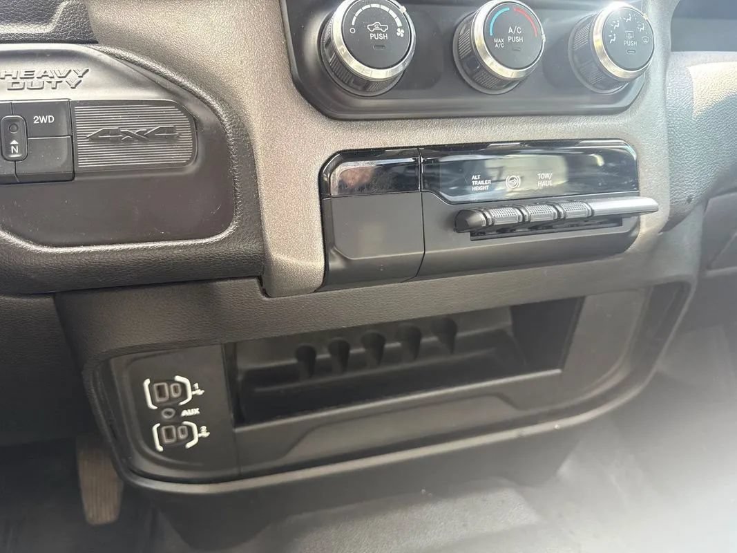 Used 2019 RAM 2500 Tradesman AWD/4WD image 46