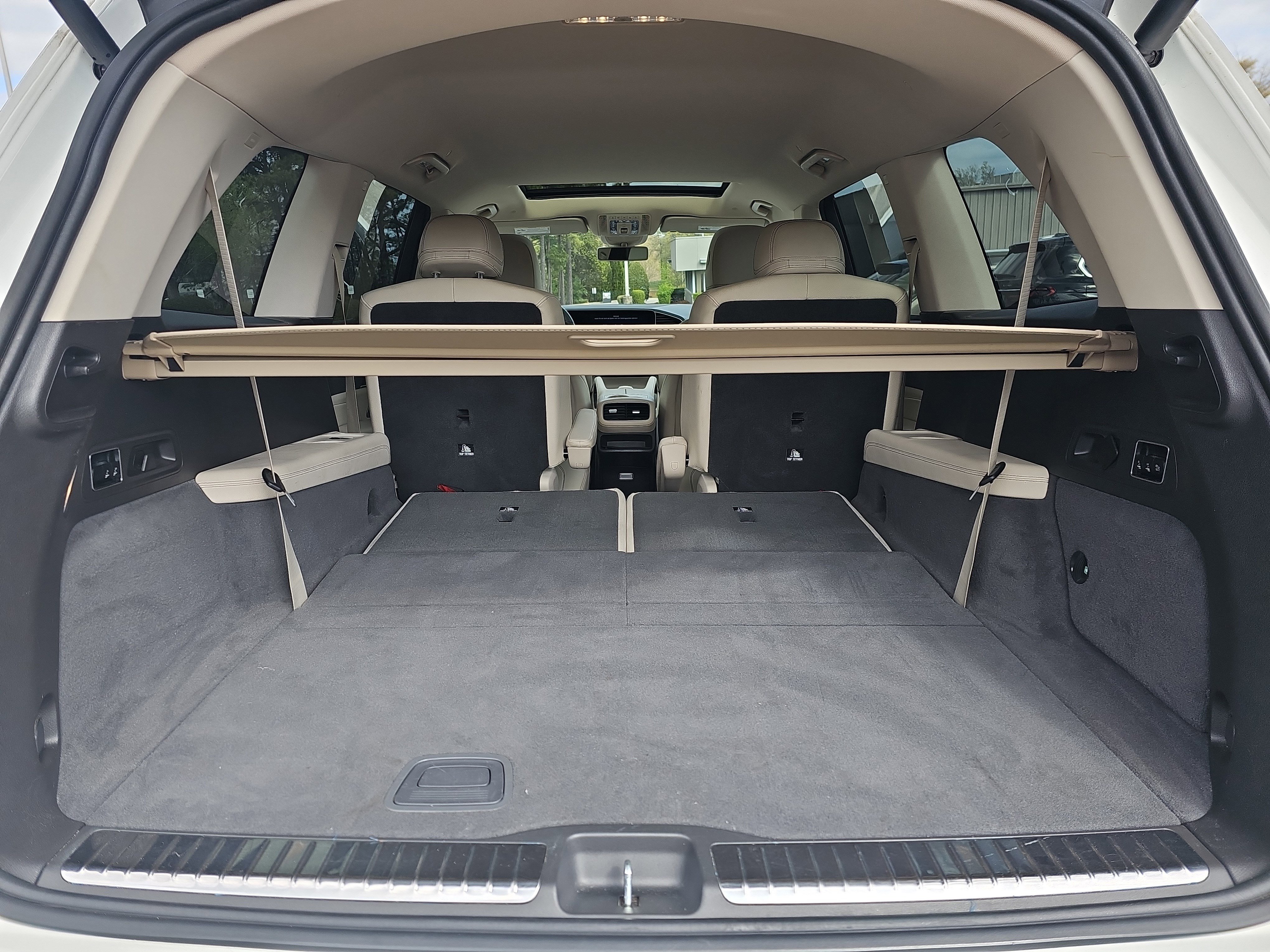 Used 2020 Mercedes-Benz GLS 450 4MATIC image 13