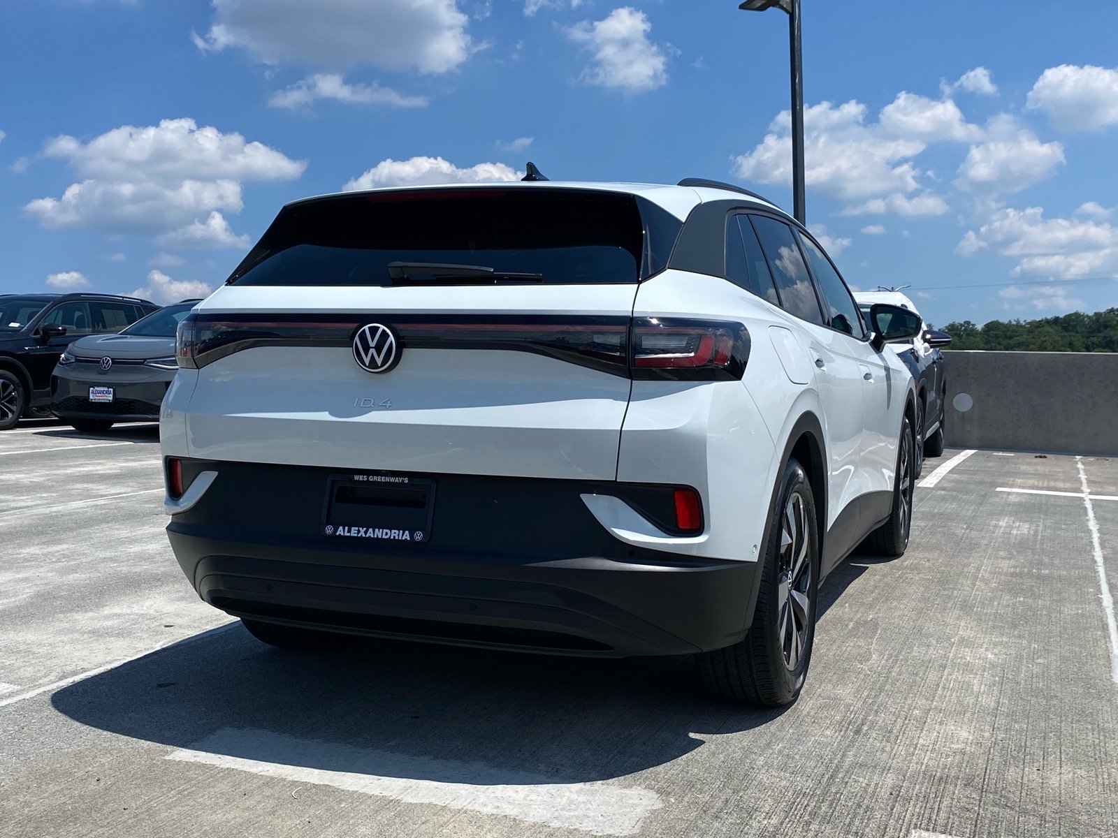 Certified 2023 Volkswagen ID.4 2WD image 3