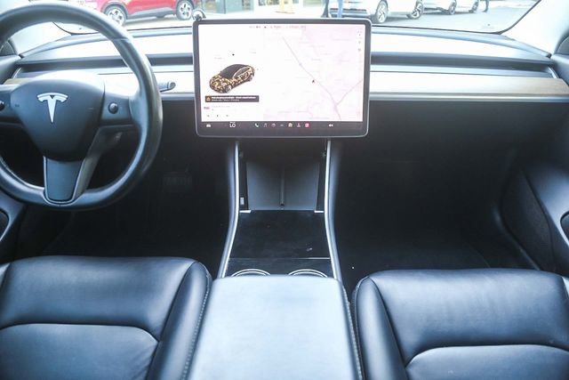 Used 2018 Tesla Model 3 Long Range image 13