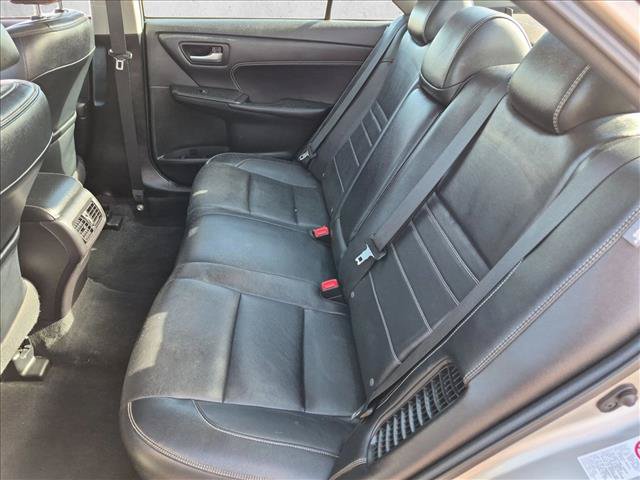 Used 2016 Toyota Camry XLE w/ Moonroof Package FWD image 25