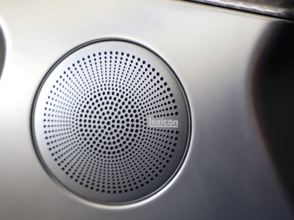 Used 2023 Genesis G70 2.0T w/ Sport Prestige Package image 58