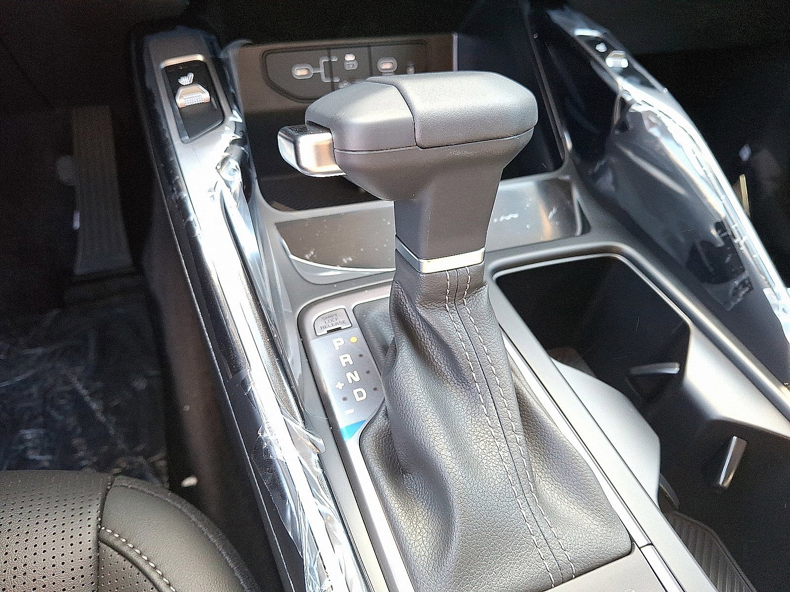 New 2026 Kia Sorento EX AWD/4WD image 9