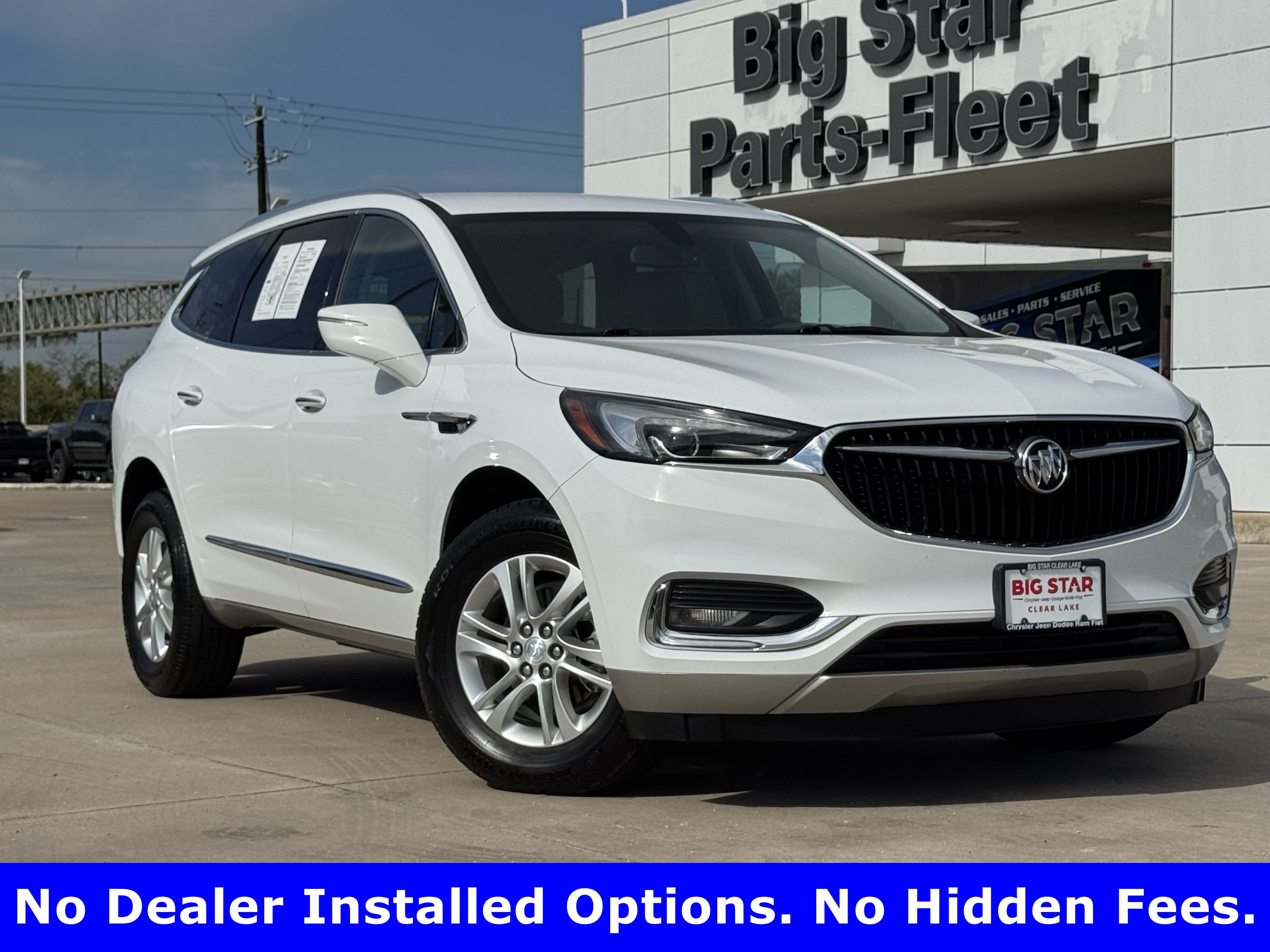 Used 2021 Buick Enclave Essence w/ Sound and Sites Package FWD image 2