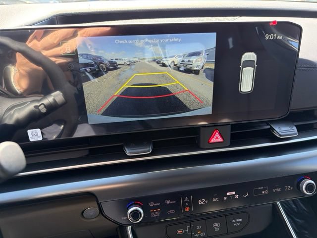 New 2026 Kia Carnival LX FWD image 17