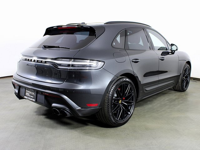 Used 2024 Porsche Macan GTS image 7
