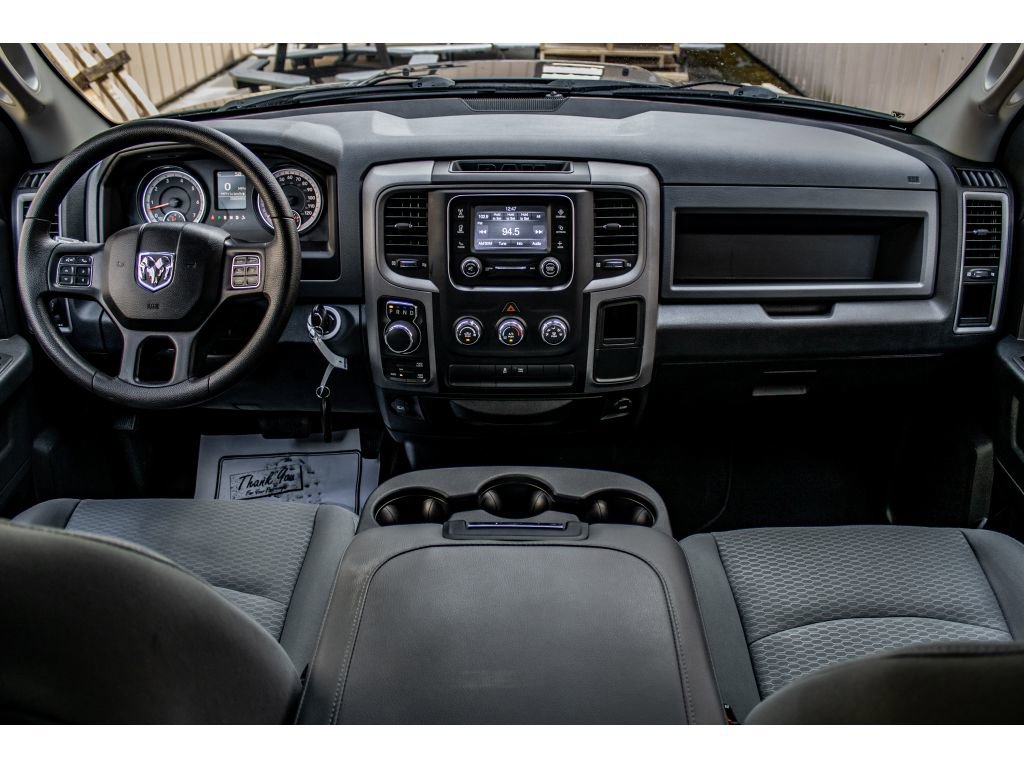 Used 2017 RAM 1500 Express image 20