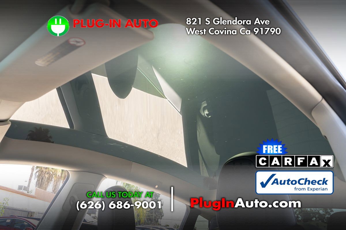 Used 2023 Tesla Model Y Performance image 9