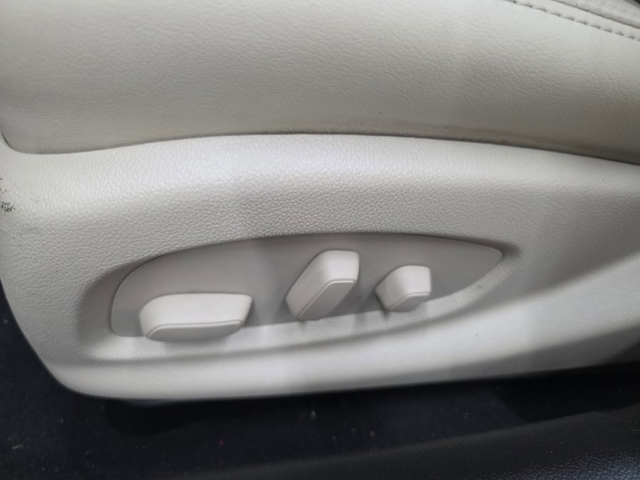 Used 2017 Cadillac ATS Luxury image 38